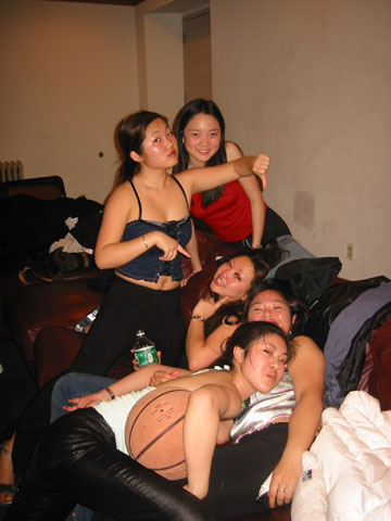 edy.annie.lisa.lulu.cat-lambda.jpg